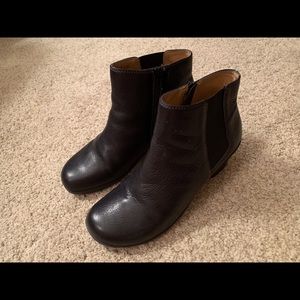 Softspot Boots, black leather, 9, NWOT